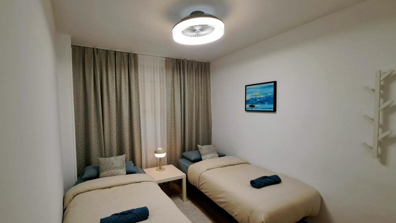 Garden Beach Apartment Torrevieja Exterior foto